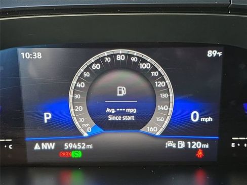 Used 2022 Volkswagen Taos SE FWD image 22