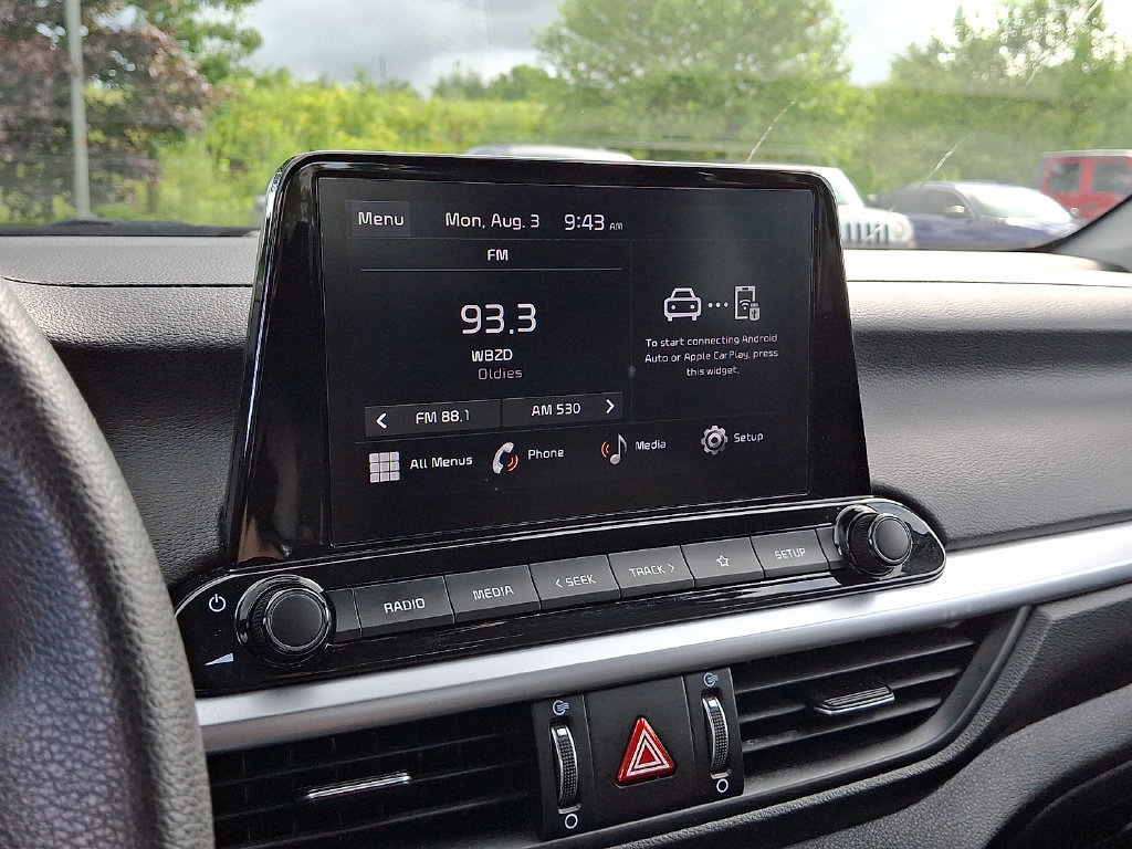 Used 2024 Kia Forte LXS w/ LXS Technology Package FWD image 18