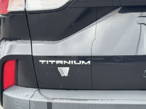 Used 2020 Ford Escape Titanium AWD/4WD image 45