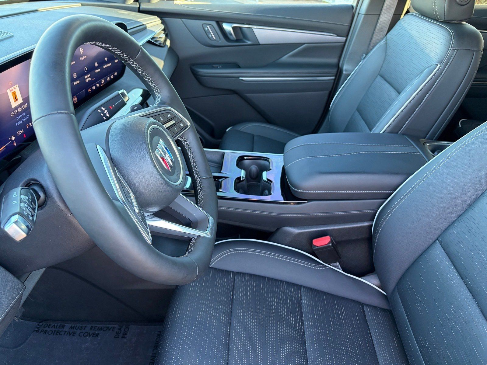 Used 2025 Buick Enclave Sport Touring w/ Power Package FWD image 17