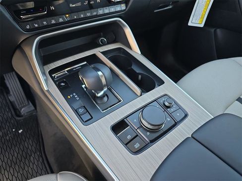 New 2026 MAZDA CX-90 Plug-In Hybrid w/ Preferred image 28