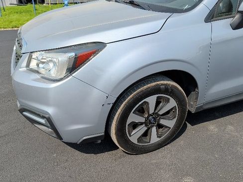 Used 2018 Subaru Forester 2.5i Premium AWD/4WD image 18