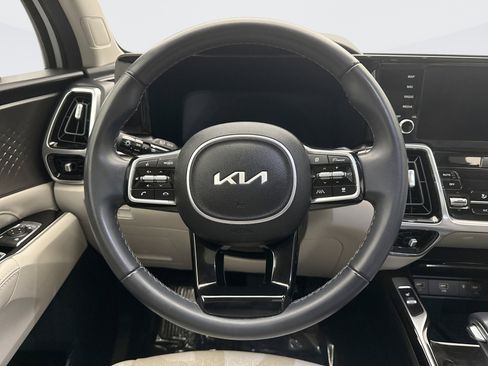 Used 2023 Kia Sorento SX image 12