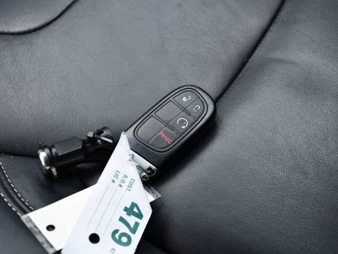 Used 2017 Jeep Cherokee Limited FWD image 18