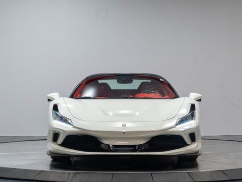 Used 2021 Ferrari F8 Tributo RWD image 63