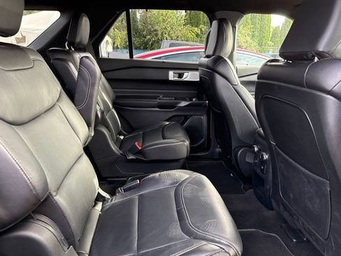 Used 2020 Ford Explorer ST w/ ST High-Performance Pack AWD/4WD image 16