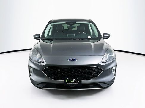 Used 2022 Ford Escape SEL image 2