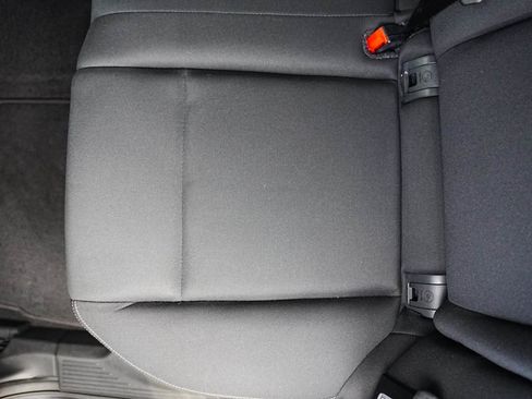 Used 2023 Nissan Rogue S image 13