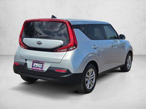 Used 2020 Kia Soul LX FWD image 5