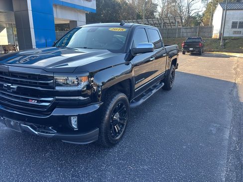 Used 2018 Chevrolet Silverado 1500 LTZ Z71 w/ LTZ Plus Package image 2