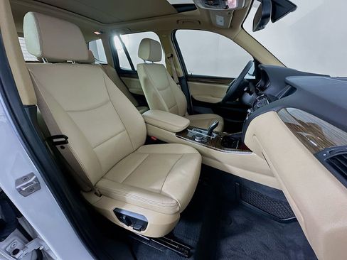 Used 2017 BMW X3 sDrive28i image 29
