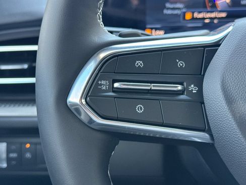 New 2026 Chevrolet Traverse LT FWD image 26