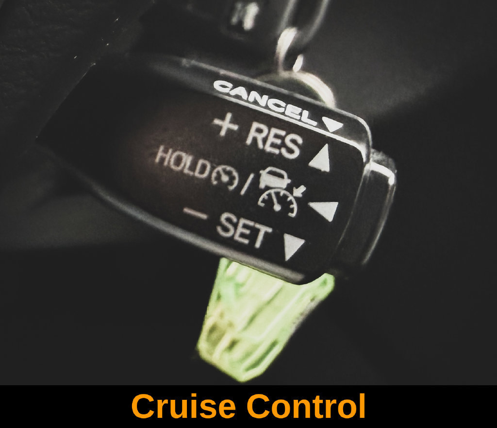 Used 2018 Toyota Corolla LE FWD image 11