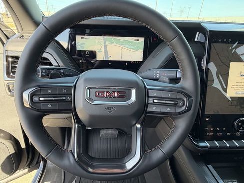 New 2026 GMC Yukon XL AT4 w/ AT4 Premium Package image 11