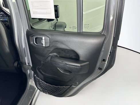 Used 2023 Jeep Wrangler Unlimited w/ 8.4" Radio Group AWD/4WD image 28