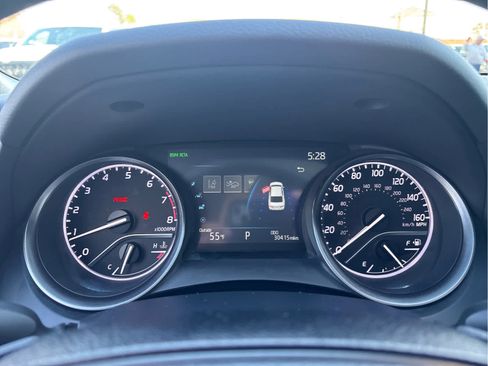 Used 2023 Toyota Camry SE w/ Cold Weather Package AWD/4WD image 12