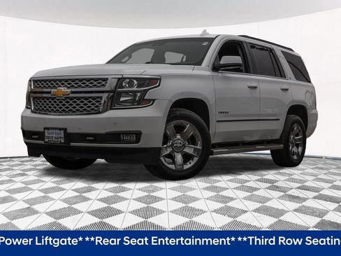 Used 2018 Chevrolet Tahoe LT w/ LT Signature Package image 2