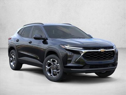 New 2026 Chevrolet Trax LT image 7