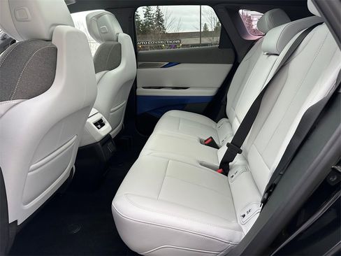 New 2026 Cadillac Optiq Sport 1 image 15