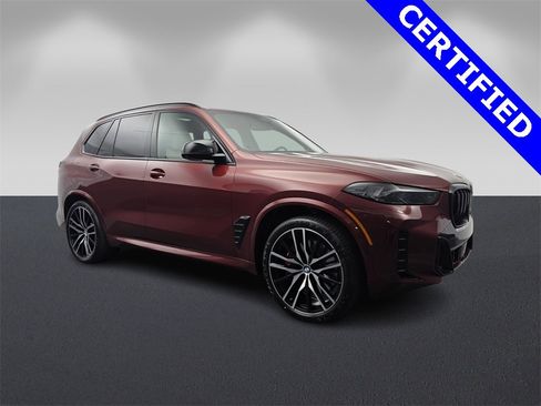 Used 2024 BMW X5 M60i image 1