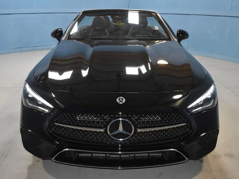 Certified 2024 Mercedes-Benz CLE 300 4MATIC Cabriolet image 21