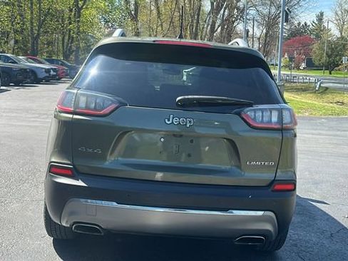 Used 2019 Jeep Cherokee Limited AWD/4WD image 7