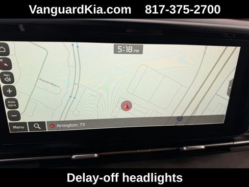 Used 2024 Kia Carnival EX image 20