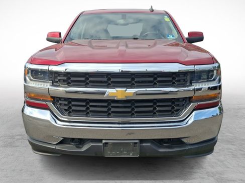 Used 2018 Chevrolet Silverado 1500 LT AWD/4WD image 2