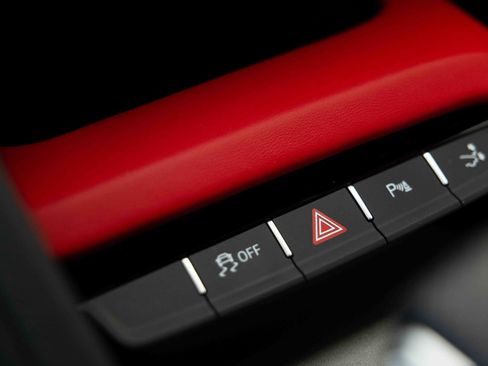Used 2018 Audi R8 V10 RWD image 43