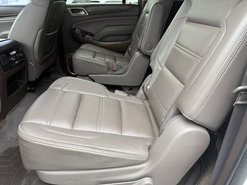 Used 2016 GMC Yukon XL Denali w/ Open Road Package AWD/4WD image 29