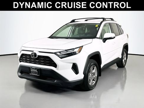 Certified 2025 Toyota RAV4 XLE AWD/4WD image 4