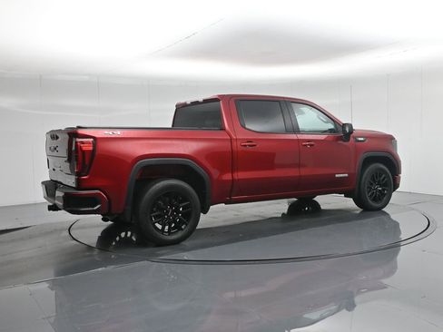 Used 2022 GMC Sierra 1500 Elevation image 33