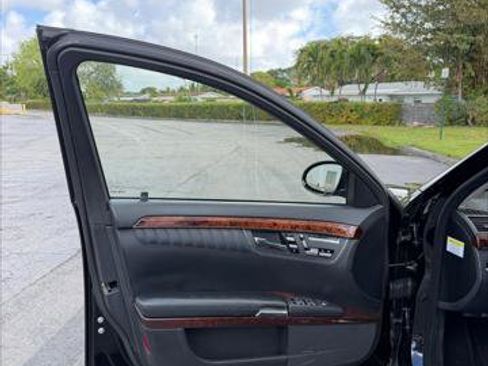 Used 2008 Mercedes-Benz S 600 image 31