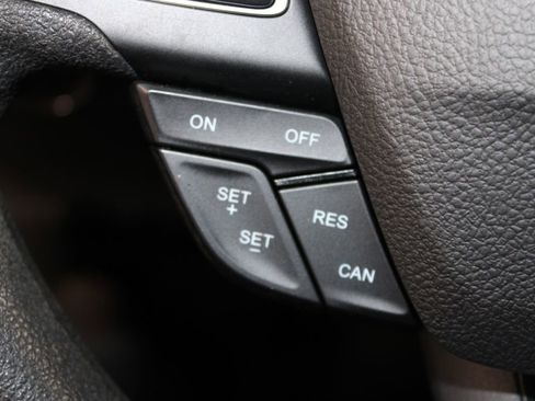 Used 2021 Ford EcoSport SE FWD image 22