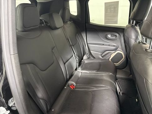 Used 2017 Jeep Renegade Limited AWD/4WD image 14