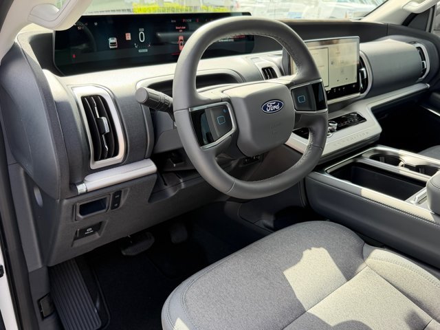New 2027 Ford Expedition Active RWD image 21