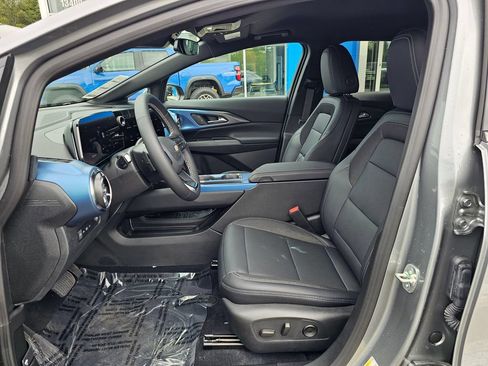 New 2026 Chevrolet Equinox EV LT AWD/4WD image 20