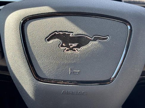 Used 2025 Ford Mustang Mach-E Premium w/ Sport Appearance Package image 19
