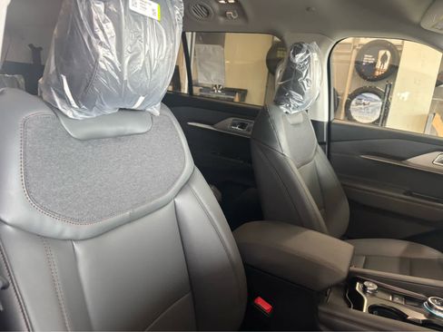 New 2026 Ford Explorer Active w/ Active Comfort Package AWD/4WD image 43