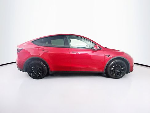 Used 2023 Tesla Model Y Long Range image 10