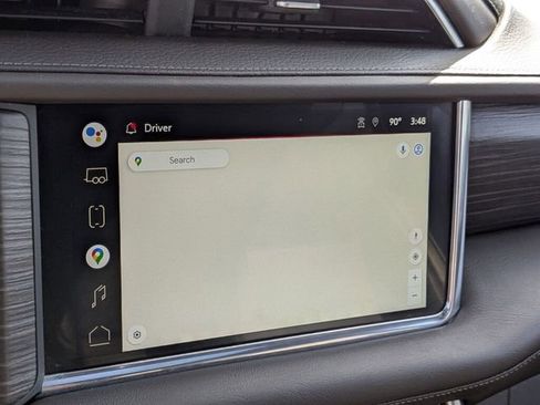 Used 2022 GMC Yukon XL Denali w/ Denali Premium Package image 24