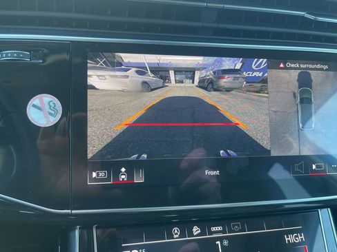 Used 2025 Audi Q7 3.0T Premium Plus image 14