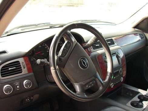 Used 2011 Chevrolet Silverado 1500 LTZ w/ LTZ Plus Package image 7