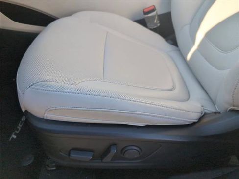 Certified 2023 Hyundai Tucson SEL w/ Convenience Package image 10