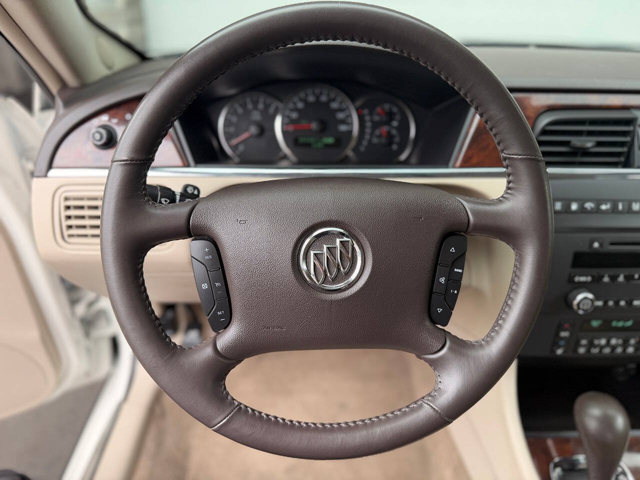 Used 2008 Buick LaCrosse CXL w/ Driver Confidence Package FWD image 18