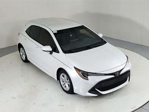 Used 2022 Toyota Corolla SE image 13