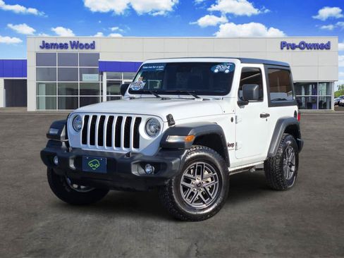 Used 2024 Jeep Wrangler Sport AWD/4WD image 1