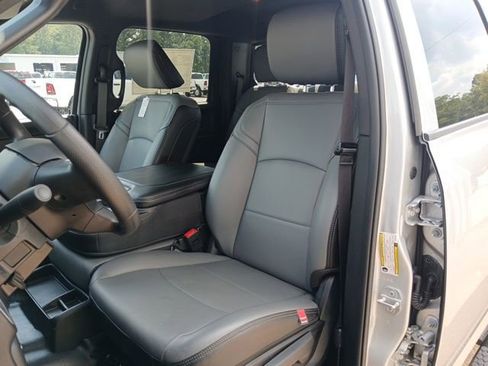 New 2026 RAM 2500 Tradesman image 32