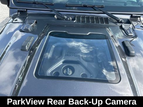Used 2024 Jeep Wrangler Unlimited Sport AWD/4WD image 18