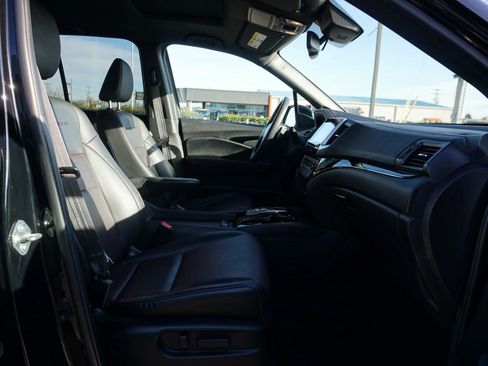 Used 2020 Honda Ridgeline Black Edition image 25